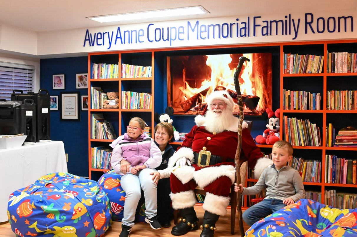 Library picture w Santa